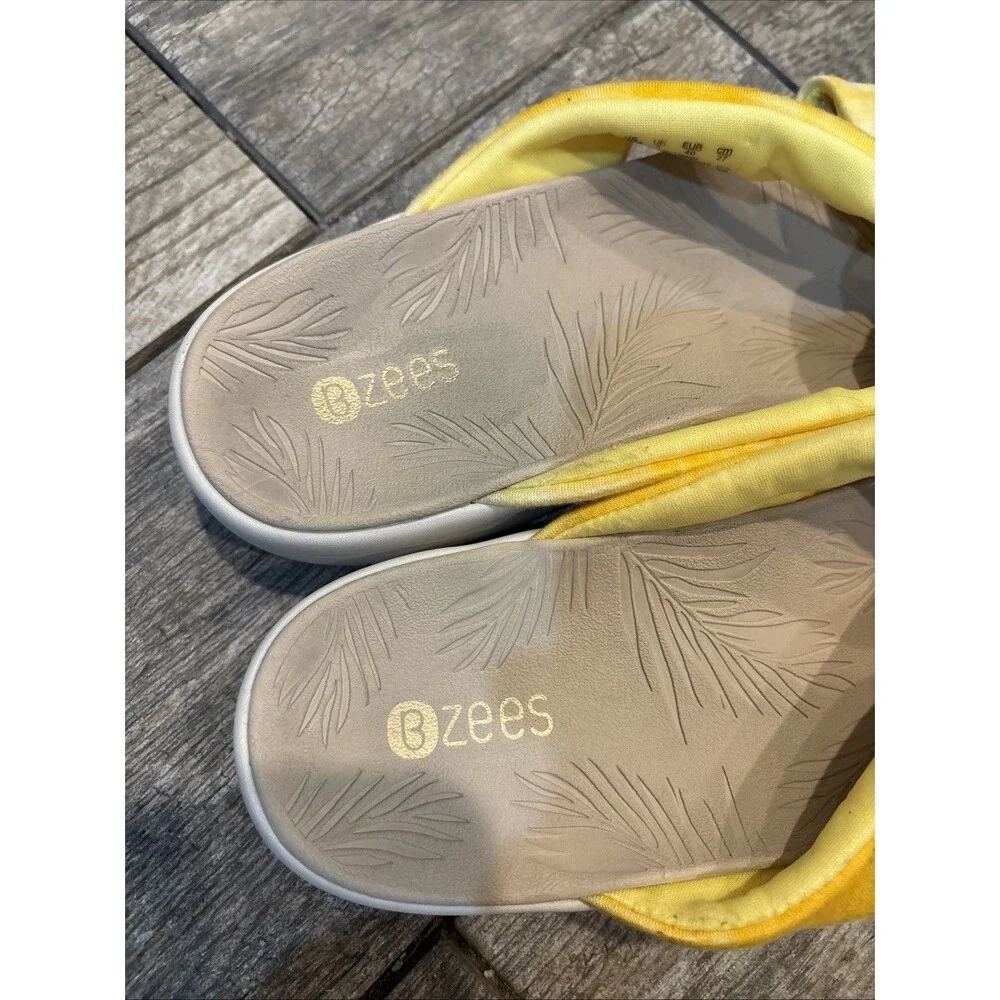 Bzees Promise Sandals Women’s Size 10